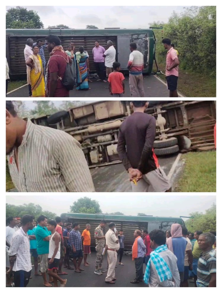 फरसाबहार से अंबिकापुर जा रही राजधानी बस टांगरगांव के पास पलटी हादसे में 1 महिला की मौत, 5 यात्री घायल, 23 यात्री थे सवार, दुर्घटना के बाद यात्री बस के चालक-परिचालक मौके से फरार