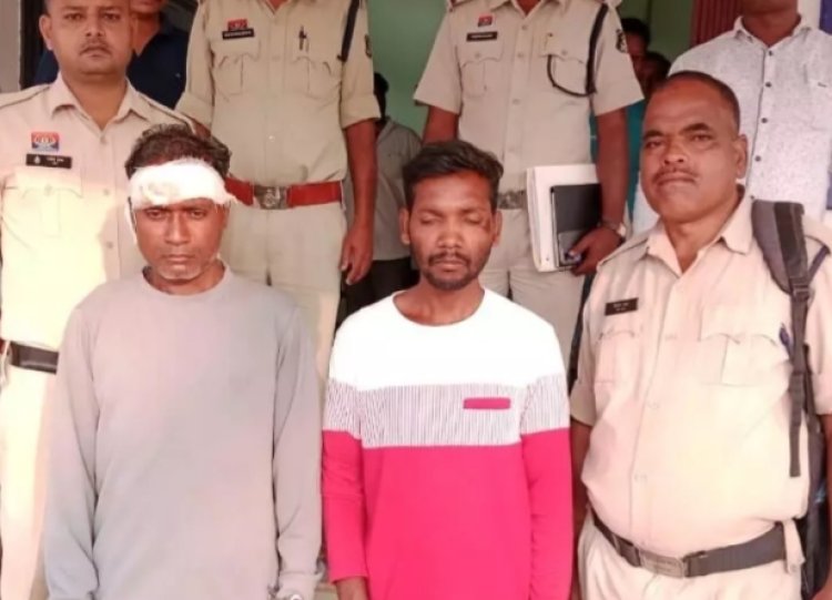 पति-पत्नी के दोहरे अंधे कत्ल का सरगुजा पुलिस ने किया खुलासा दम्पती को टंगिया से मारकर घर से 7 बकरियों को चुराकर ले गए हत्यारे खेती-किसानी के साथ बकरियां पालता था मृतक दम्पती, कोई बच्चे ना होने से रहते थे अकेले