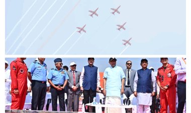 राज्योत्सव पर वायु सेना की टीम का रोमांचक एयर शो, रायपुर के सेंध जलाशय के ऊपर आसमां में गूंजा 'जय जोहार' और 'छत्तीसगढ़िया सबले बढ़िया