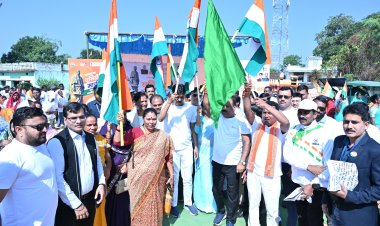 लौहपुरुष सरदार वल्लभभाई पटेल की 150वीं जयंती पर जिले में हुआ यूनिटी मार्च का भव्य आयोजन,  एकता, अखंडता और सामाजिक सौहार्द्र के संदेश के साथ लोगों में उमड़ा देशभक्ति का जज़्बा