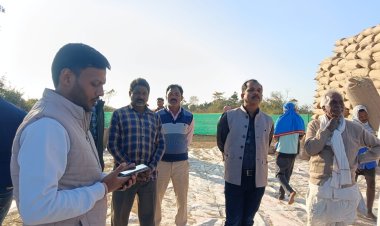 लुड़ेग धान खरीदी केंद्र में जिला पंचायत अध्यक्ष सालिक साय का औचक निरीक्षण  व्यवस्थाओं को लेकर दिए सख्त निर्देश, किसानों से मिलकर ली जानकारी