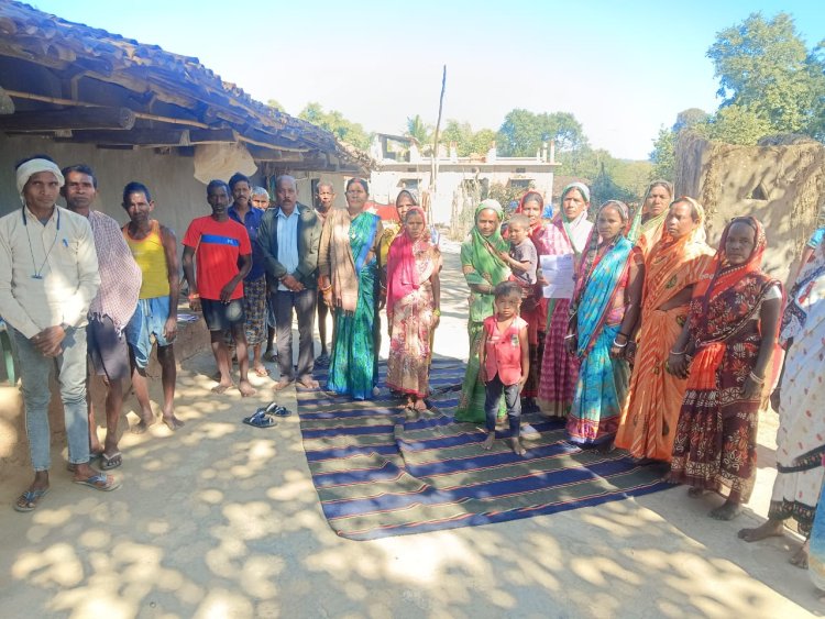मुख्यमंत्री विष्णुदेव साय की बड़ी सौगात  फरसाबहार के बेलडीपा-रेगरमुंडा मार्ग के डामरीकरण के लिए 2.56 करोड़ की मंजूरी दशकों पुरानी मांग हुई पूरी,  गांव में खुशी का माहौल