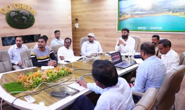 घरेलू गैस या डीजल पैट्रोल की जो दिक्कत तो इन नंबरों पर करें संपर्क  कलेक्टर ने कहा गैस, पेट्रोल-डीजल और उर्वरक की कोई कमी नहीं