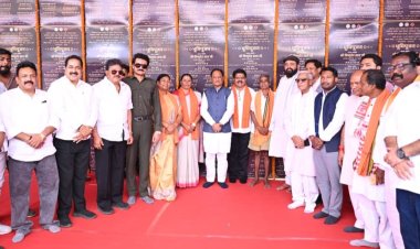 *मुख्यमंत्री विष्णुदेव साय ने प्रदेश में 774 सड़कों का किया शिलान्यास एवं शुभारभ*  2225.44 करोड़ रुपए की लागत से 2426.875 किलोमीटर सड़कों का किया जाएगा निर्माण