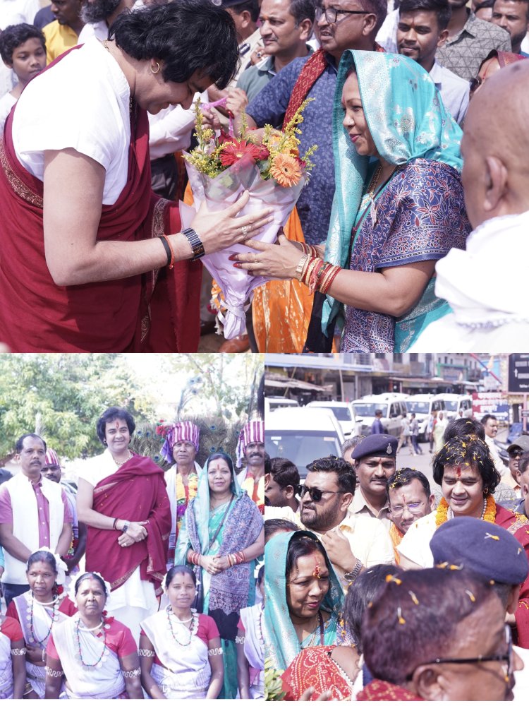 *कुनकुरी में उमड़ा आस्था का जनसैलाब: संत चिन्मयानंद बापू के आगमन से गूंजा ‘राम नाम’*  *सात दिवसीय श्रीराम कथा महोत्सव का भव्य आगाज़*