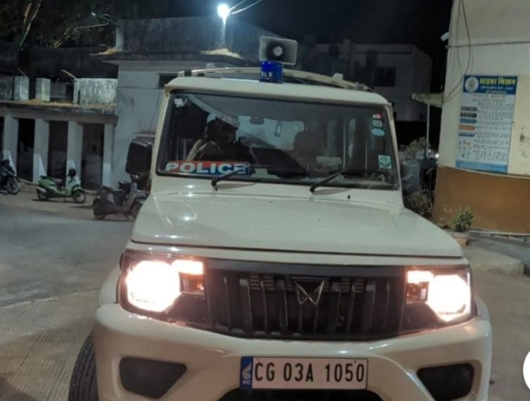 *यहां छापा मारने पहुंची पुलिस की बोलेरो गाड़ी लेकर भागा गांजा तस्कर*  *पुलिस ने आरोपी को ट्रेस कर राम मंदिर रोड से पकड़ा*