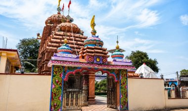 *श्री जगन्नाथ मंदिर दोकड़ा स्थापना का प्रथम वर्षगांठ महोत्सव आज से होगा शुरू, भव्य कलश यात्रा के साथ हरि नाम कीर्तन महायज्ञ का होगा शुभारंभ, मुख्यमंत्री की धर्मपत्नी कौशल्या साय होंगे शामिल....*