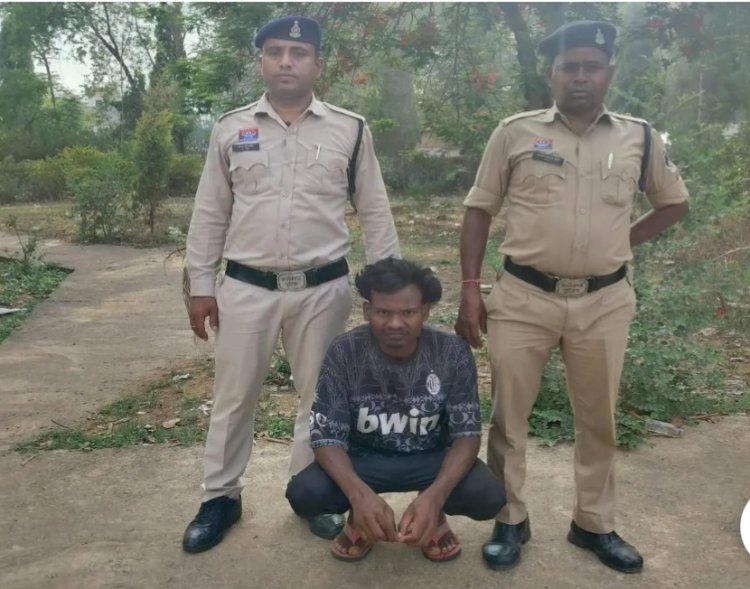 *काम पर जाने की नसीहत से भड़का पोता, बसुले से दादा की हत्या; 24 घंटे में गिरफ्तार*