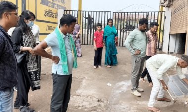 *बिना लाइसेंस उर्वरक-कीटनाशक का भंडारण और निर्माण कर रहे दो गोदाम सील, भारी मात्रा में सामग्री जब्त*