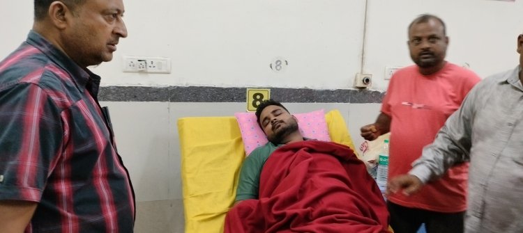 *पर्यटन स्थल देशदेखा घूमने गए 4 युवकों पर गिरी आसमानी बिजली, एक की मौत, दो घायल*