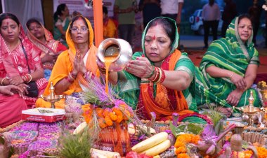 *फलेश्वर नाथ मंदिर बगिया में 1 लाख 11 हजार 111 पार्थिव शिवलिंग पूजन महाअनुष्ठान का भव्य समापन*