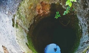 *3 साल के बच्चे की घर के कुंए में डूबने से मौत, बाल्टी-रस्सी गायब देख परिजनों को हुई अनहोनी की आशंका, कुएं का पानी खाली कराने पर मिला शव*