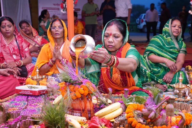 *फलेश्वर नाथ मंदिर बगिया में 1 लाख 11 हजार 111 पार्थिव शिवलिंग पूजन महाअनुष्ठान का भव्य समापन*