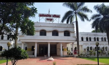 *जशपुर में लाइवलीहुड कॉलेज के नाम पर ठगी का प्रयास, प्रशासन ने जारी की चेतावनी*