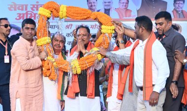 *मुख्यमंत्री विष्णुदेव साय देवेंद्र नगर चौक से लाल चौक तक नशामुक्ति पदयात्रा में हुए शामिल*