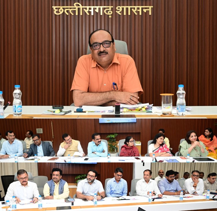 *मुख्य सचिव ने विभागों में रिक्त पदों और भर्तियों की स्थिति की ली उच्च स्तरीय बैठक*  *प्रमुख विभागों के वरिष्ठ प्रशासनिक अधिकारी दिए आवश्यक निर्देश*