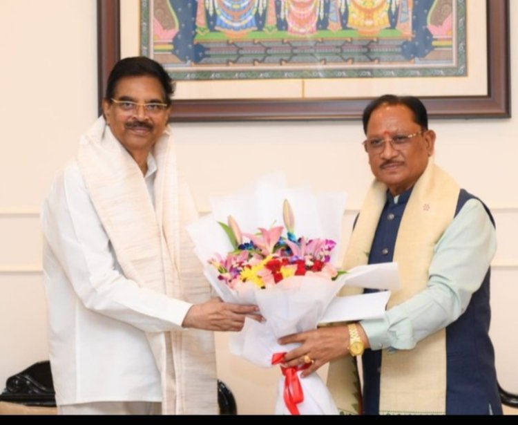 *मुख्यमंत्री विष्णु देव साय ने ओडिशा के राज्यपाल डॉ. हरि बाबू कंभमपति से की शिष्टाचार भेंट*