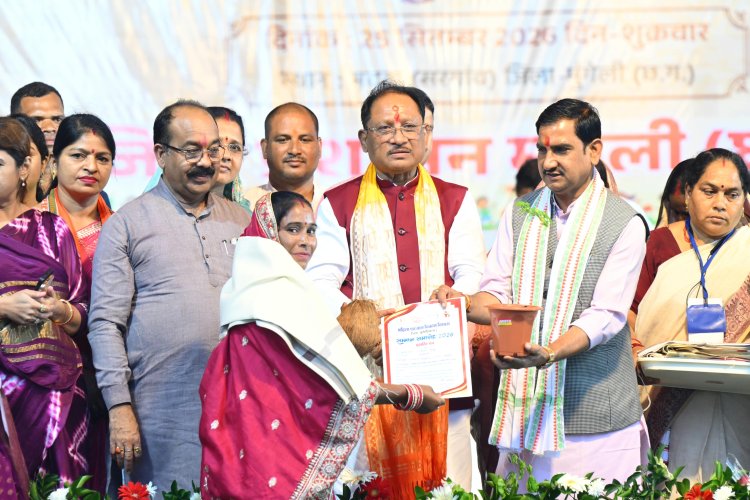 *आंगन मिलन सेवा से उत्सव स्थल बने आंगनबाड़ी केंद्र, पहले दिन 97 हजार से अधिक लोगों की सहभागिता*