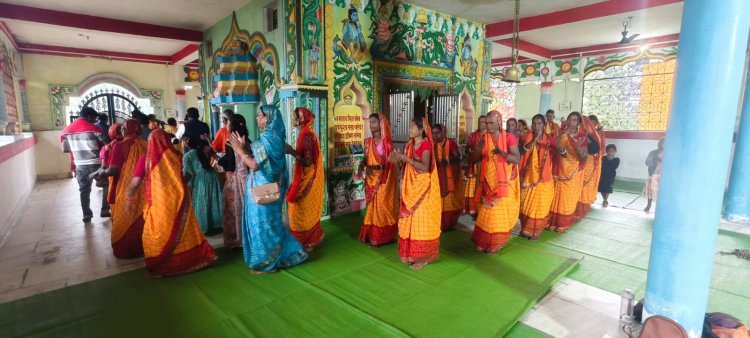 *कार्तिक मास में भक्ति में लीन हुए श्रद्धालु, पमशाला के श्री राधा-कृष्ण मंदिर में चल रहा भजन-कीर्तन*